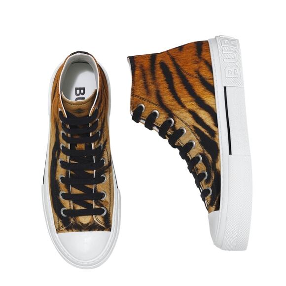 Burberry Jack 42/ US 9 High Top Sneaker in Tiger Print Orange Black NIB $720 - Picture 1 of 10